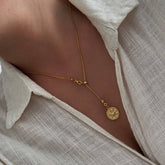 Taşlı Pusula Uç Asansörlü Kolye