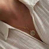 Madalyon Asansörlü Kolye