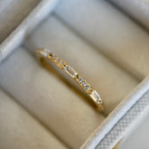 Yatay Baget-Taşlı Yüzük / 925 Gümüş