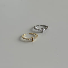 Karşılıklı Üçgen Yüzük