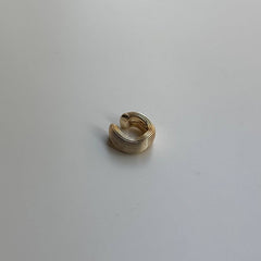 Asimetrik Eaurcuff