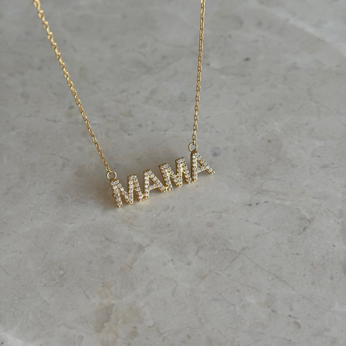 Taşlı Mama Yazılı Kolye / 925 Gümüş