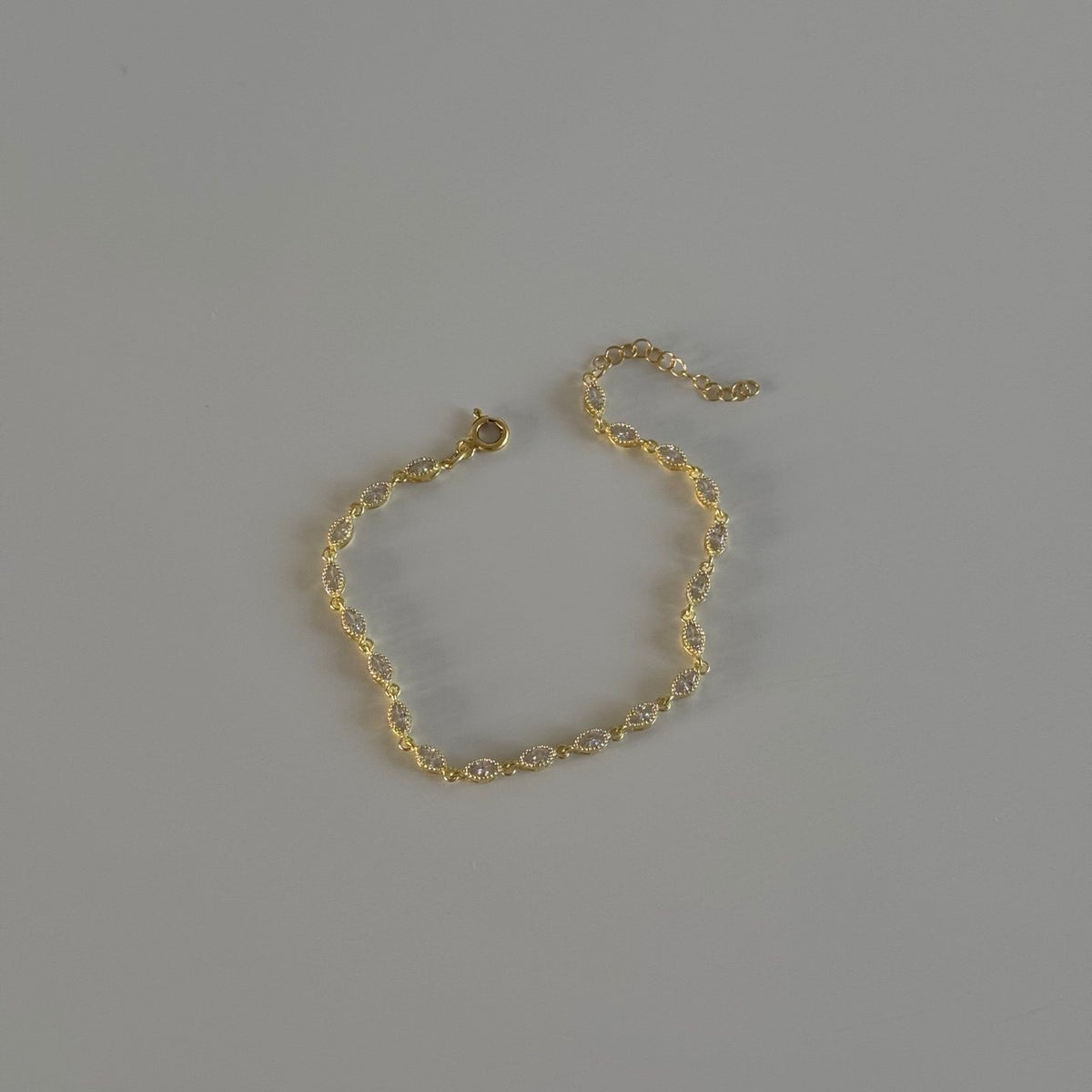 Taşlı Örme Model Bileklik / 925 Gümüş