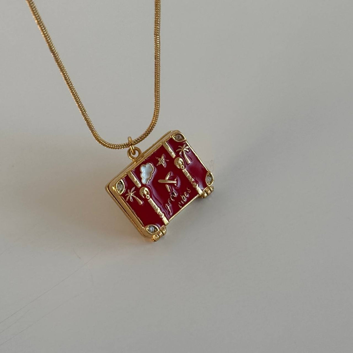 Açılır-Yazılı Manifest Valiz-2