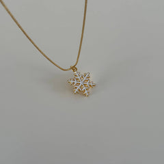 Mineli Kartanesi Kolye