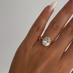 Oval Kristal Yüzük/ 925 Gümüş