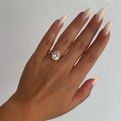 Oval Kristal Yüzük/ 925 Gümüş