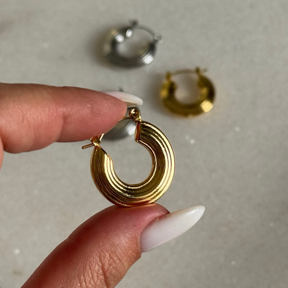 Basic Hoop Küpe