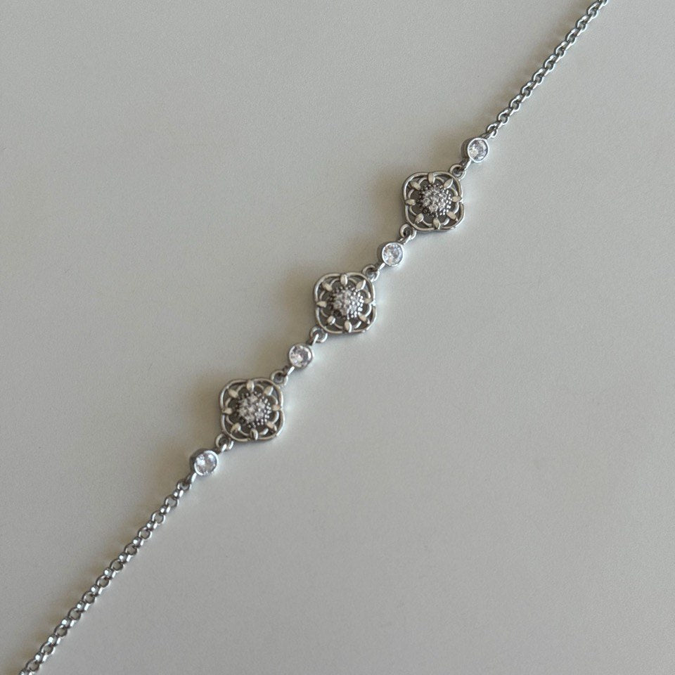 Üçlü Çiçek Model Bileklik / 925 Gümüş