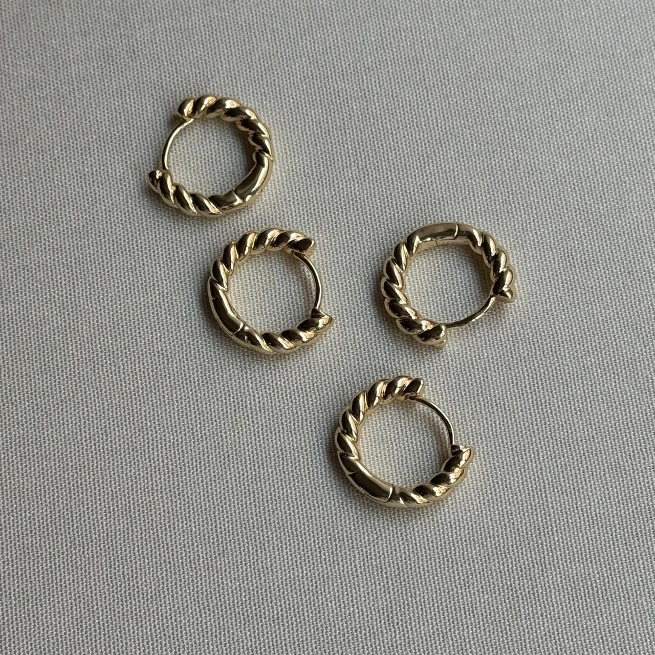 Minimal Burgu Küpe