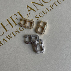 Kare Bölme Taş Küpe