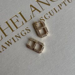 Kare Bölme Taş Küpe