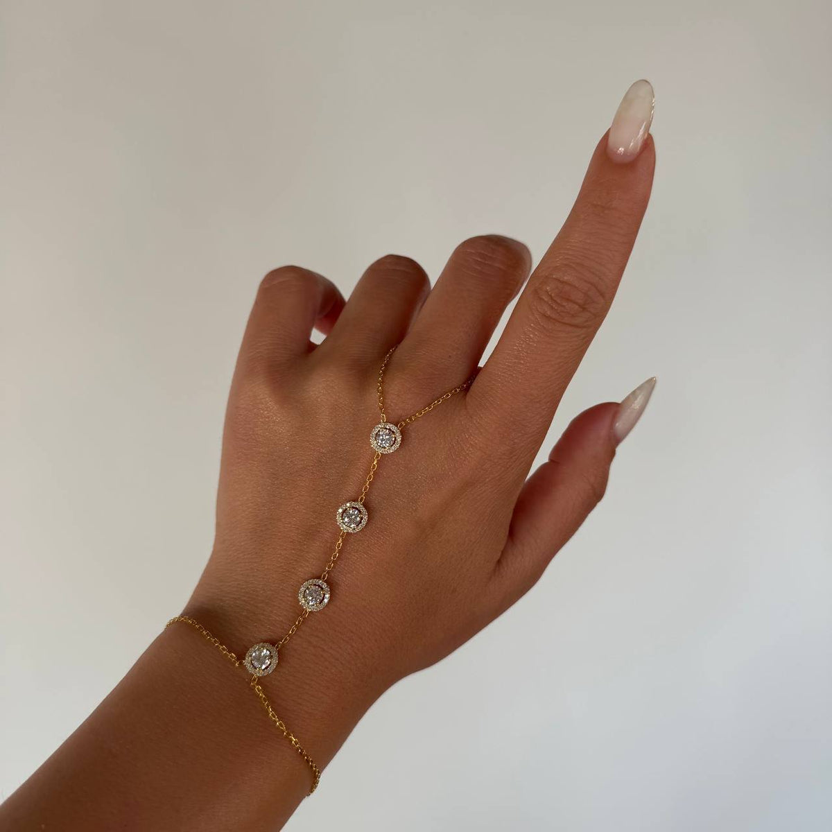 Yuvarlak Kristal Şahmeran / 925 Gümüş