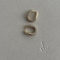 Full Taşlı Asimetrik Küpe