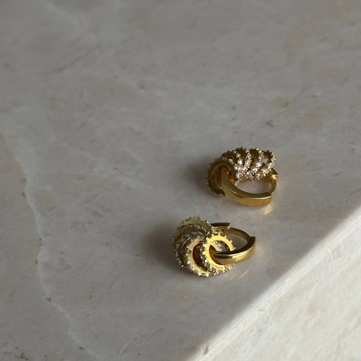 Sallantılı Hoop Küpe / 925 Gümüş