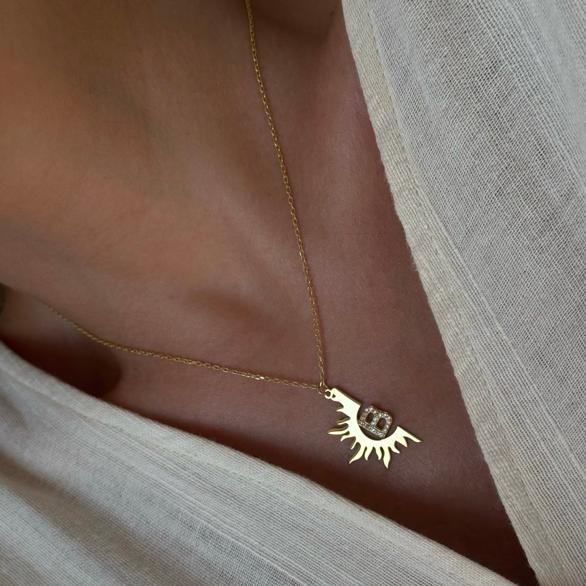 Yarım Güneş-Harf Kolye / 925 Gümüş