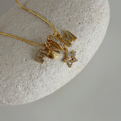 Harfli Charm Kolye