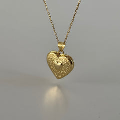 Resimli Kabartma Kalp Kolye / 925 Gümüş